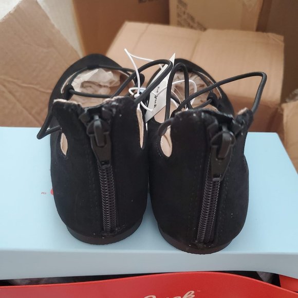 Cat & Jack Girls Evita Zip Up Heel Ballet Flats Wide - Picture 4 of 4